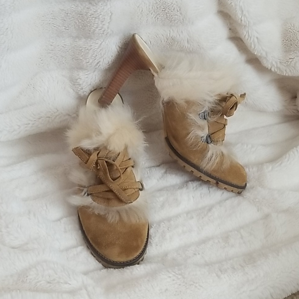Coach fur heels